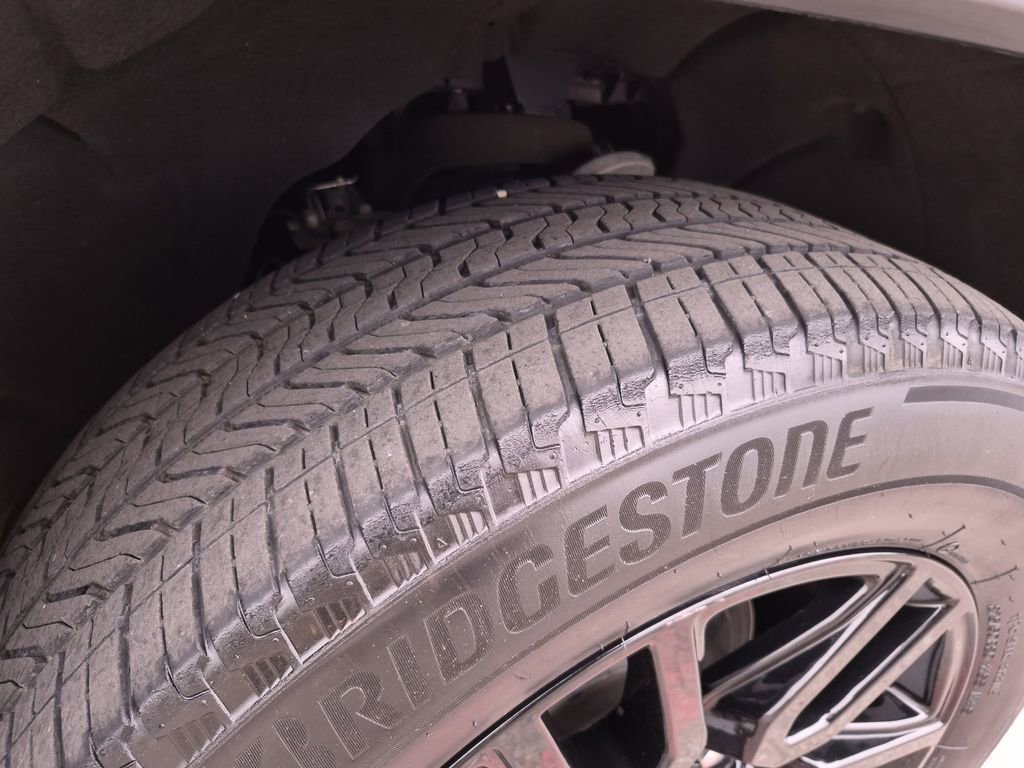 Used 2023 GMC Sierra 1500 Elevation RWD image 14