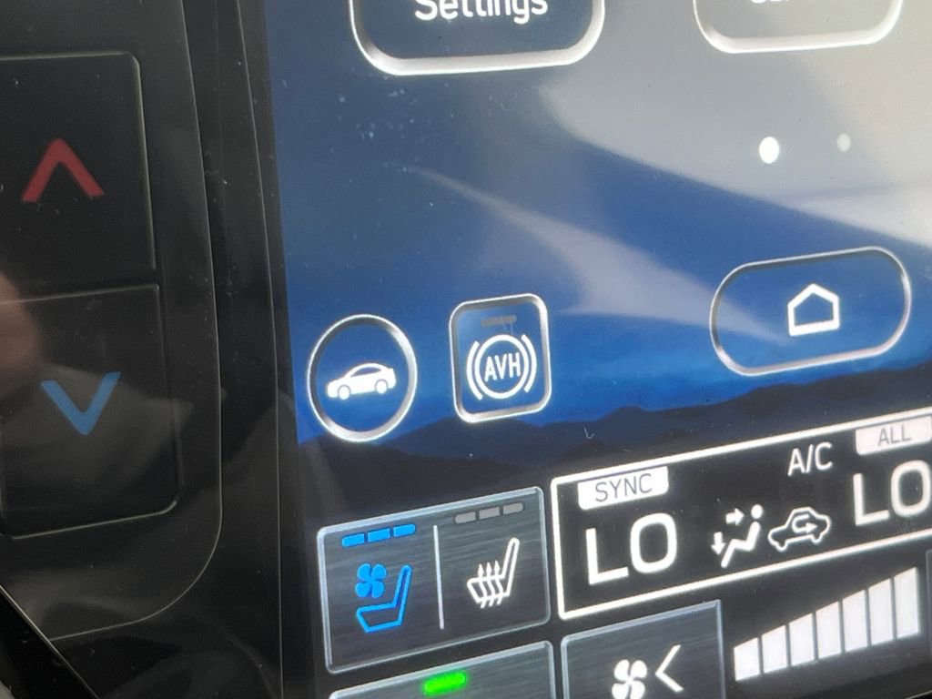 New 2026 Subaru Forester Touring AWD/4WD image 31