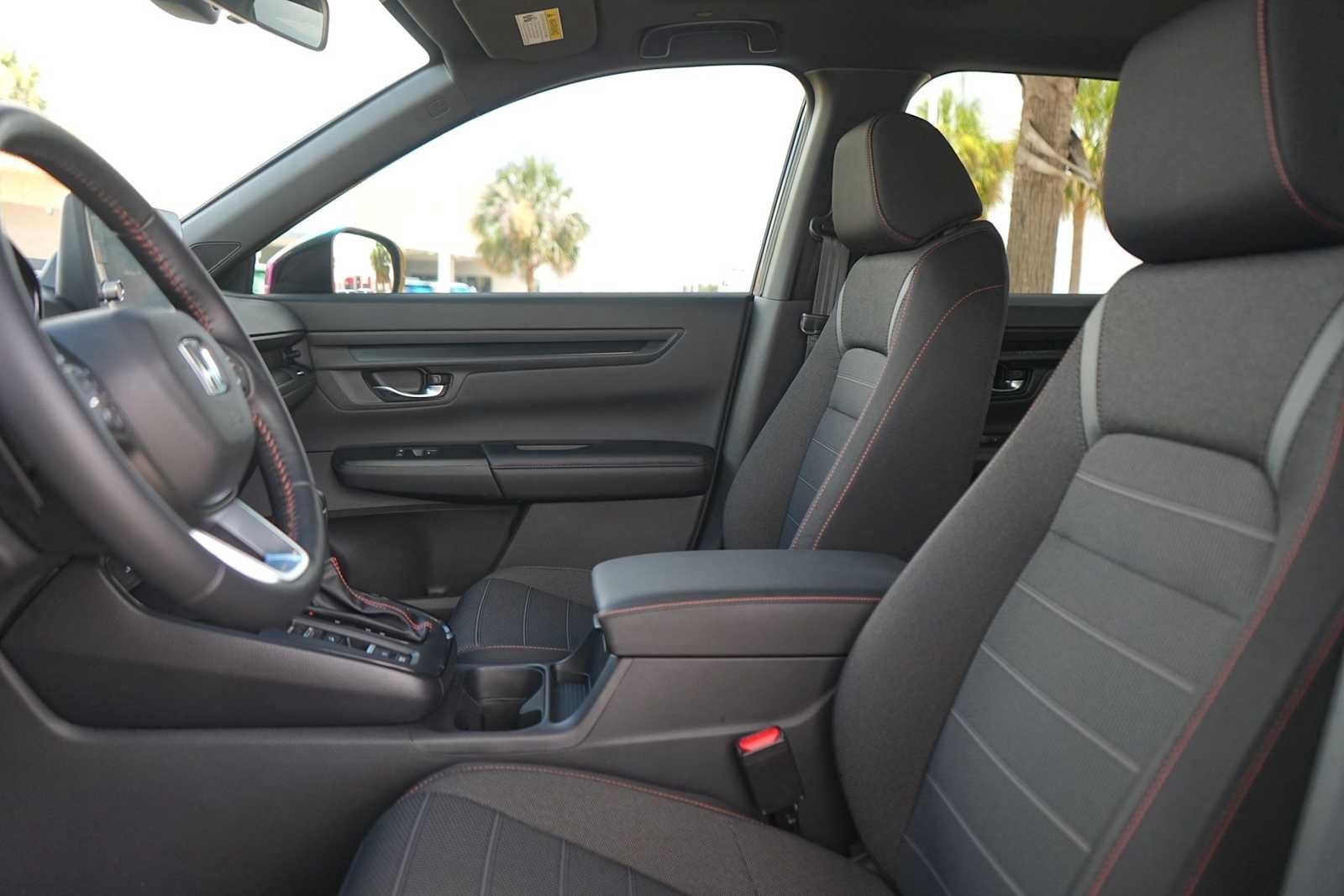 Used 2026 Honda CR-V Sport image 11