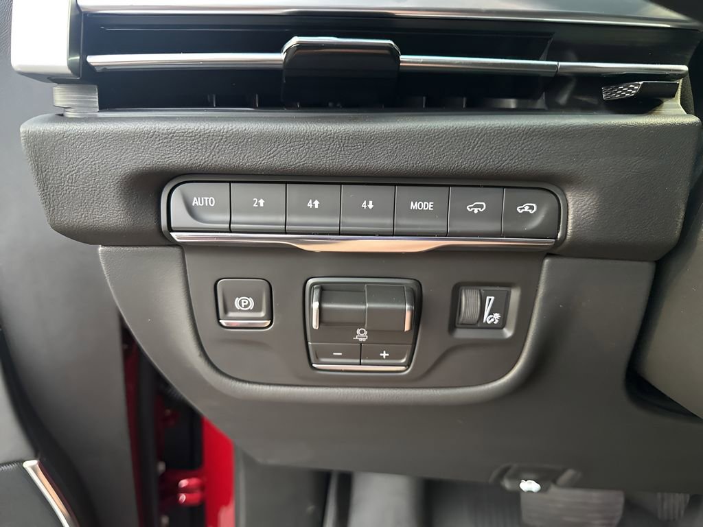 Certified 2026 Cadillac Escalade Sport w/ Touring Package image 30