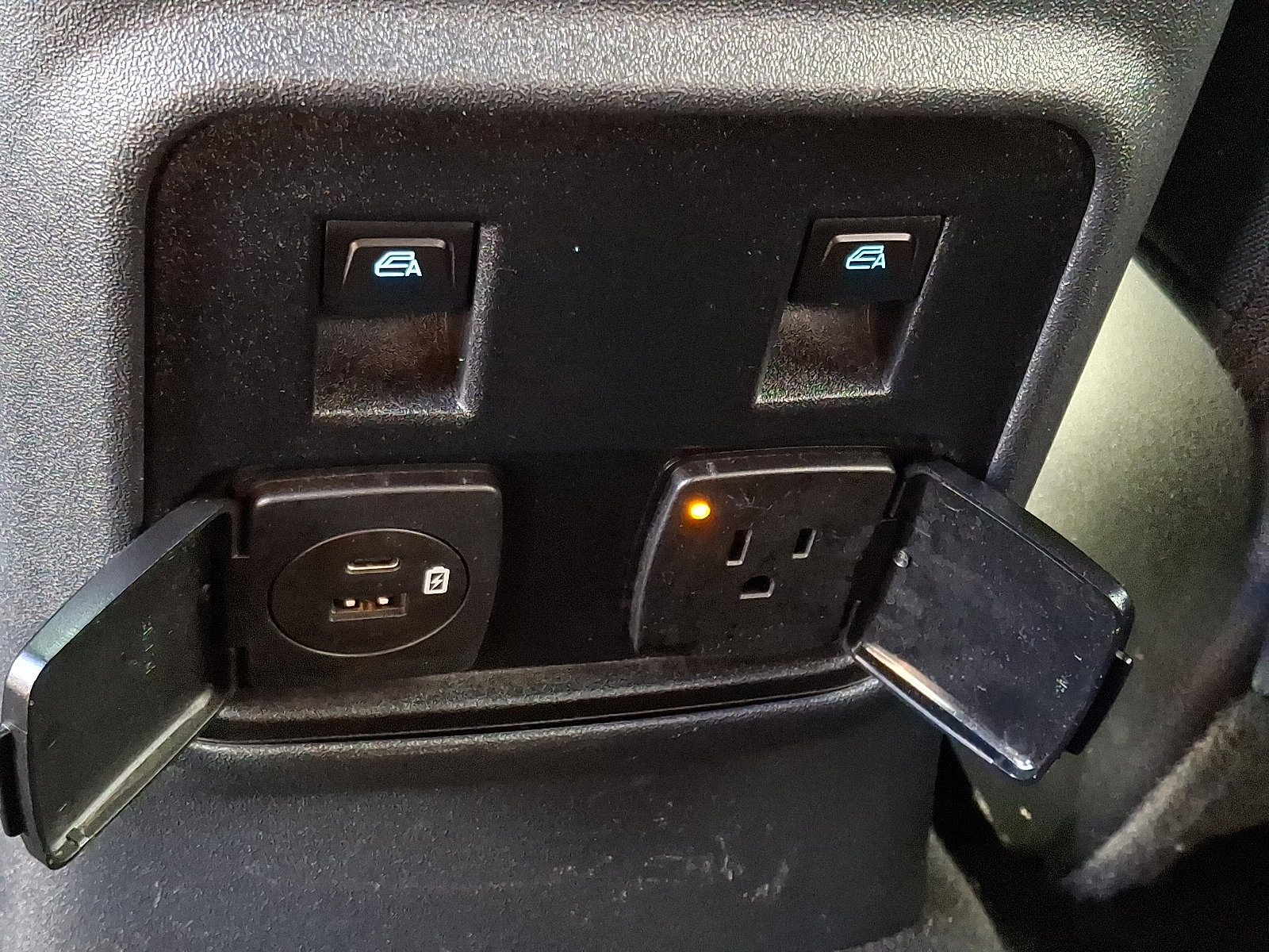 Certified 2022 Ford Bronco Outer Banks image 11