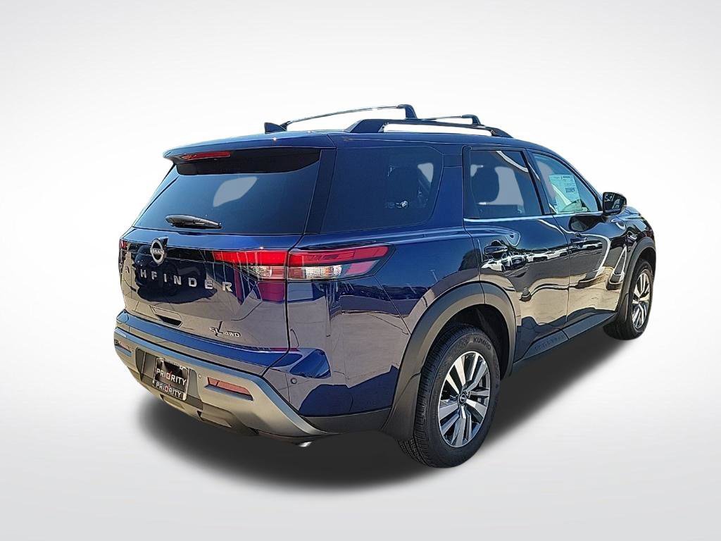New 2026 Nissan Pathfinder SL AWD/4WD image 4