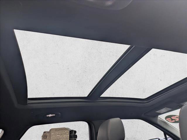 Used 2023 Chevrolet Blazer RS w/ Enhanced Convenience Package image 22