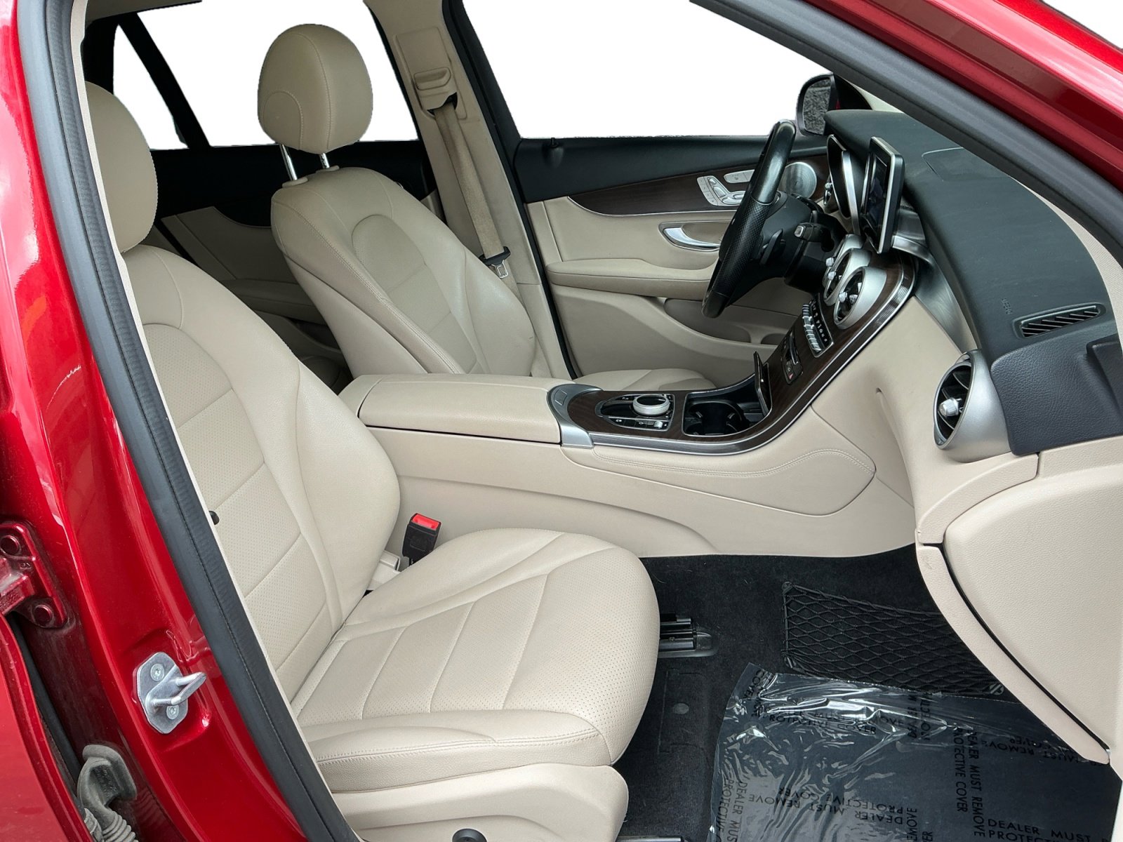 Used 2019 Mercedes-Benz GLC 350e 4MATIC image 15