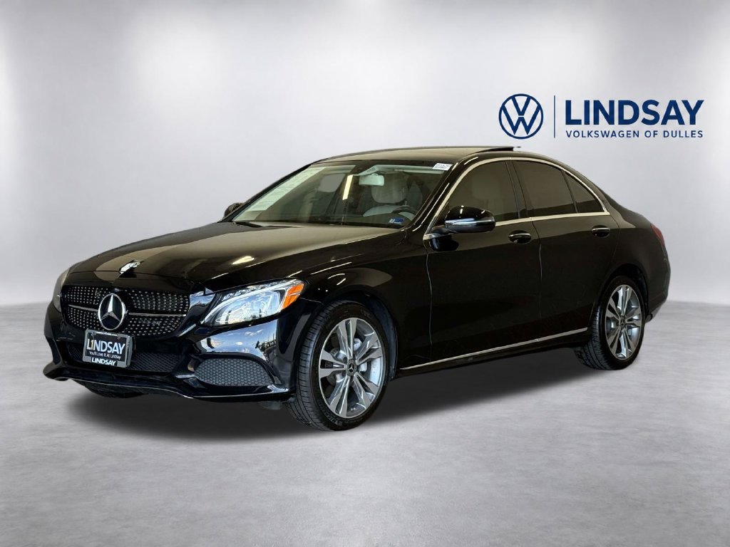 Used 2018 Mercedes-Benz C 300 4MATIC Sedan image 3