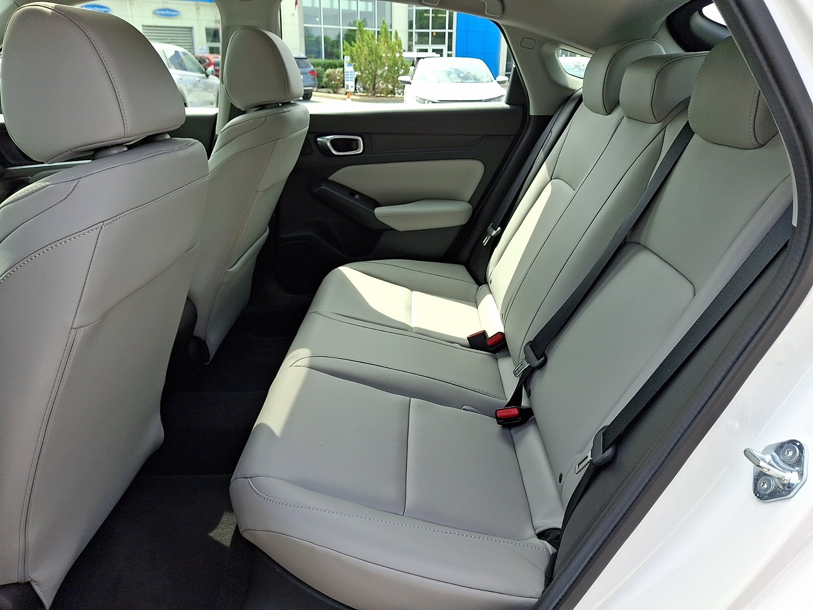 Used 2025 Acura Integra FWD image 10