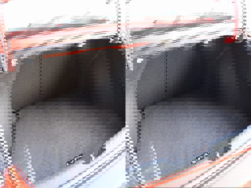 Certified 2022 Hyundai Elantra Limited image 16