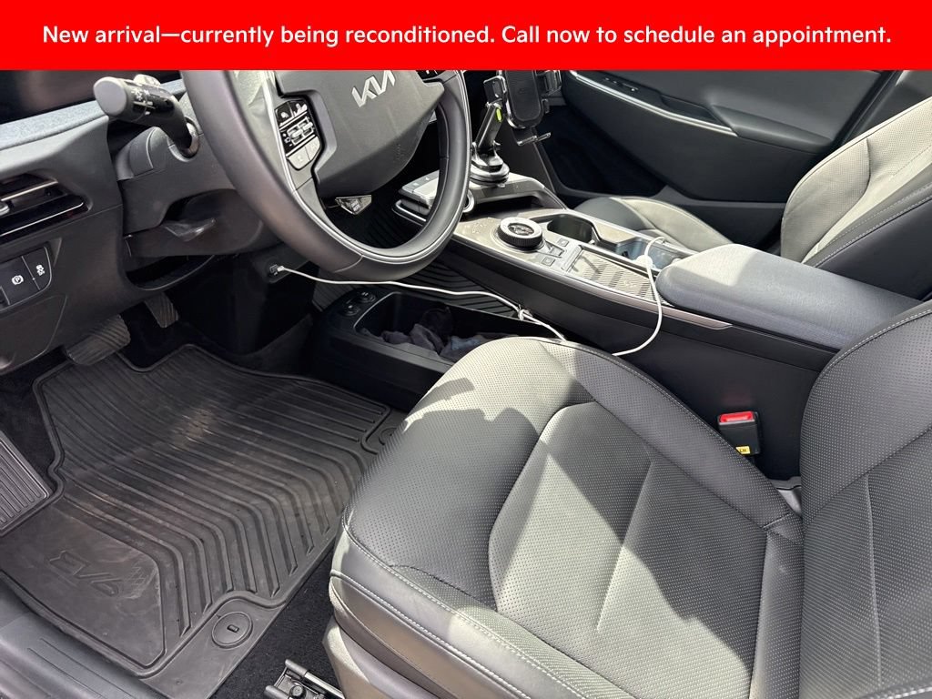 Certified 2023 Kia EV6 Wind RWD image 4