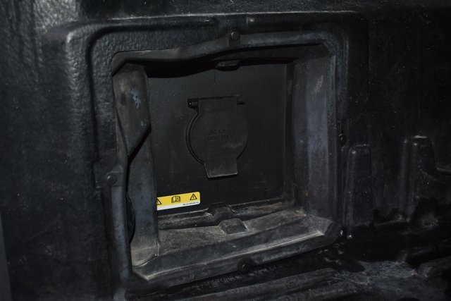 Used 2023 Ford F150 Lariat w/ Equipment Group 502A High image 57