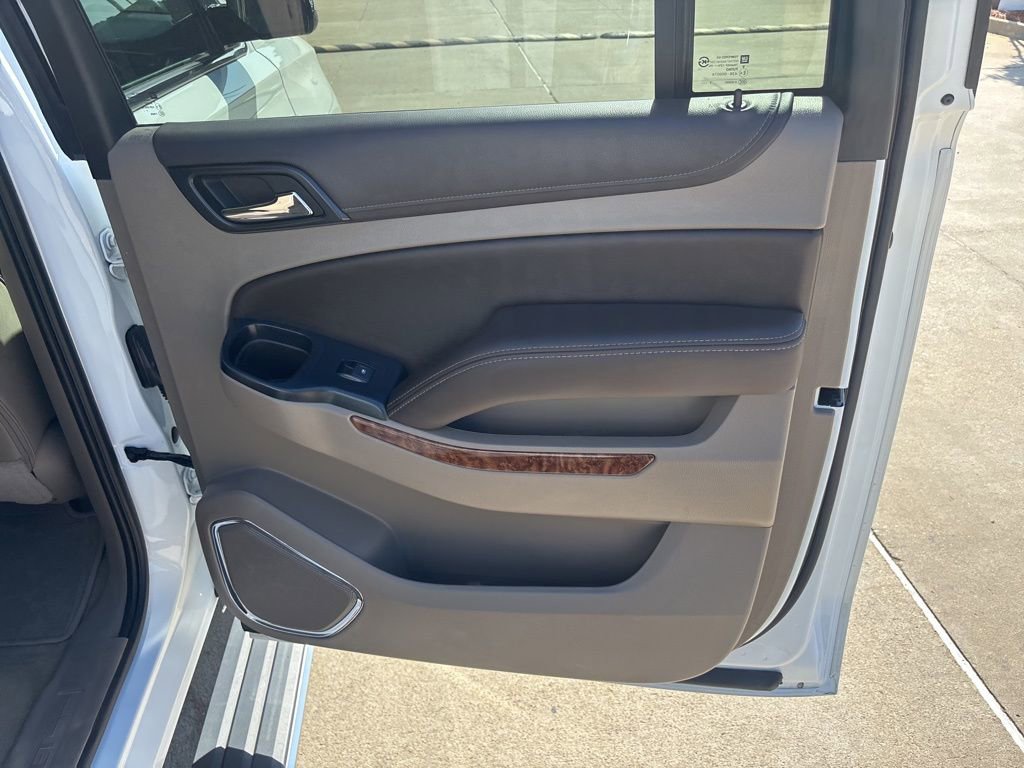 Used 2018 Chevrolet Suburban Premier image 51