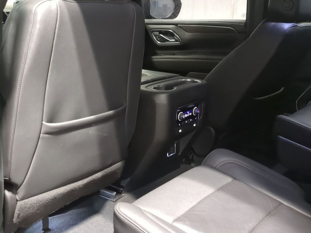 Used 2023 Chevrolet Tahoe Z71 w/ Luxury Package image 33