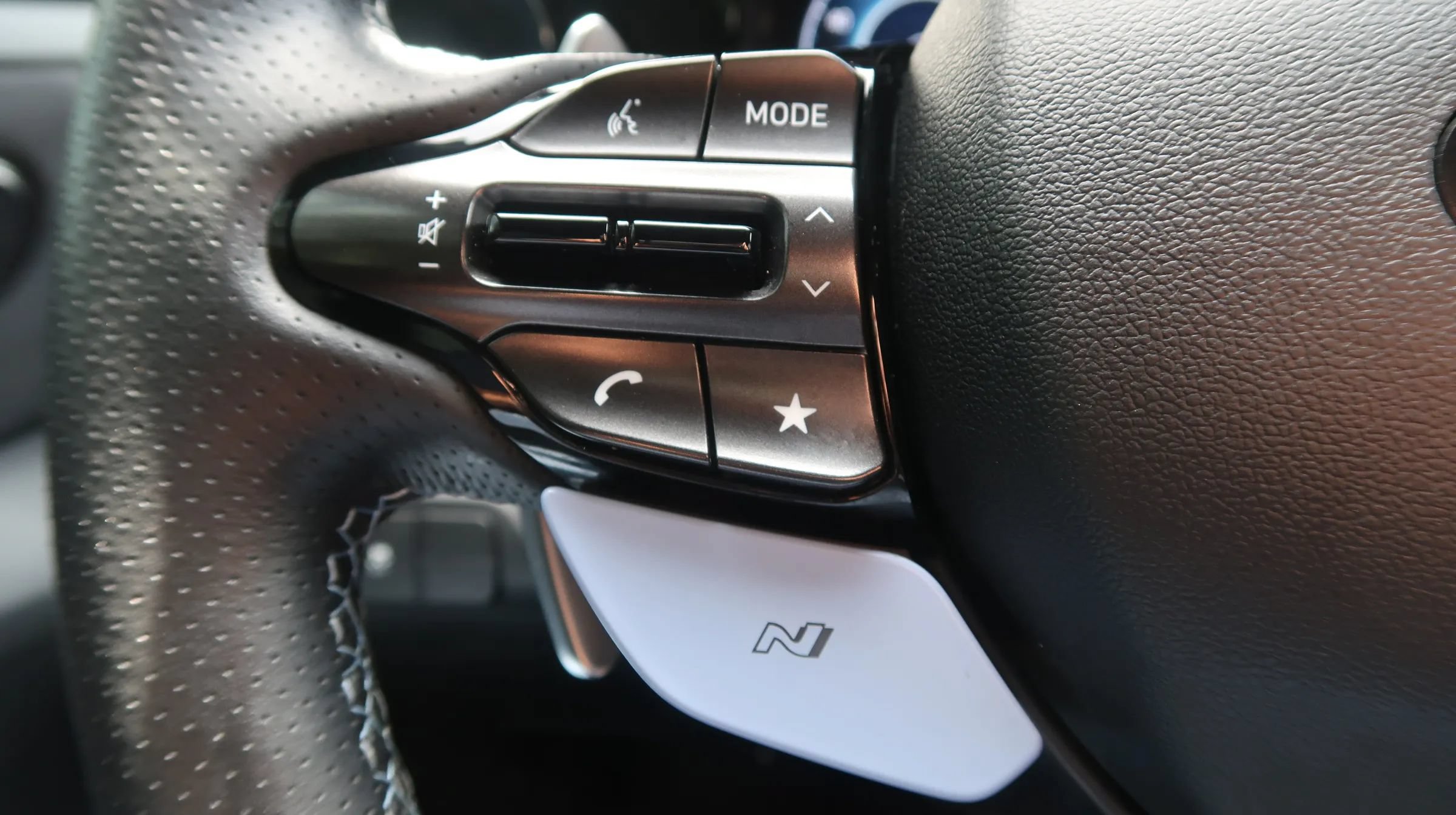 Used 2025 Hyundai Elantra N FWD image 36