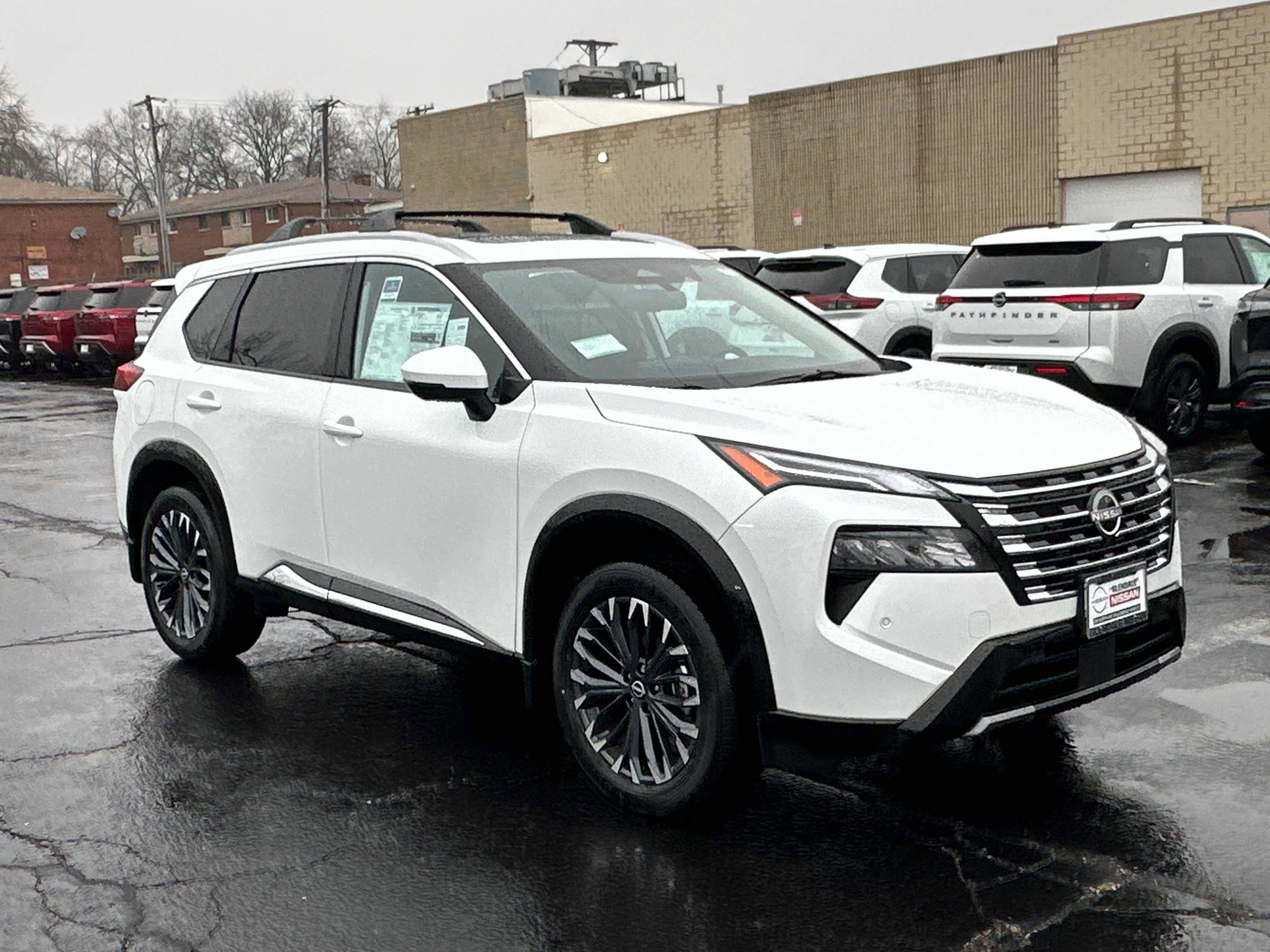 New 2026 Nissan Rogue Platinum w/ Platinum Premium Package image 3