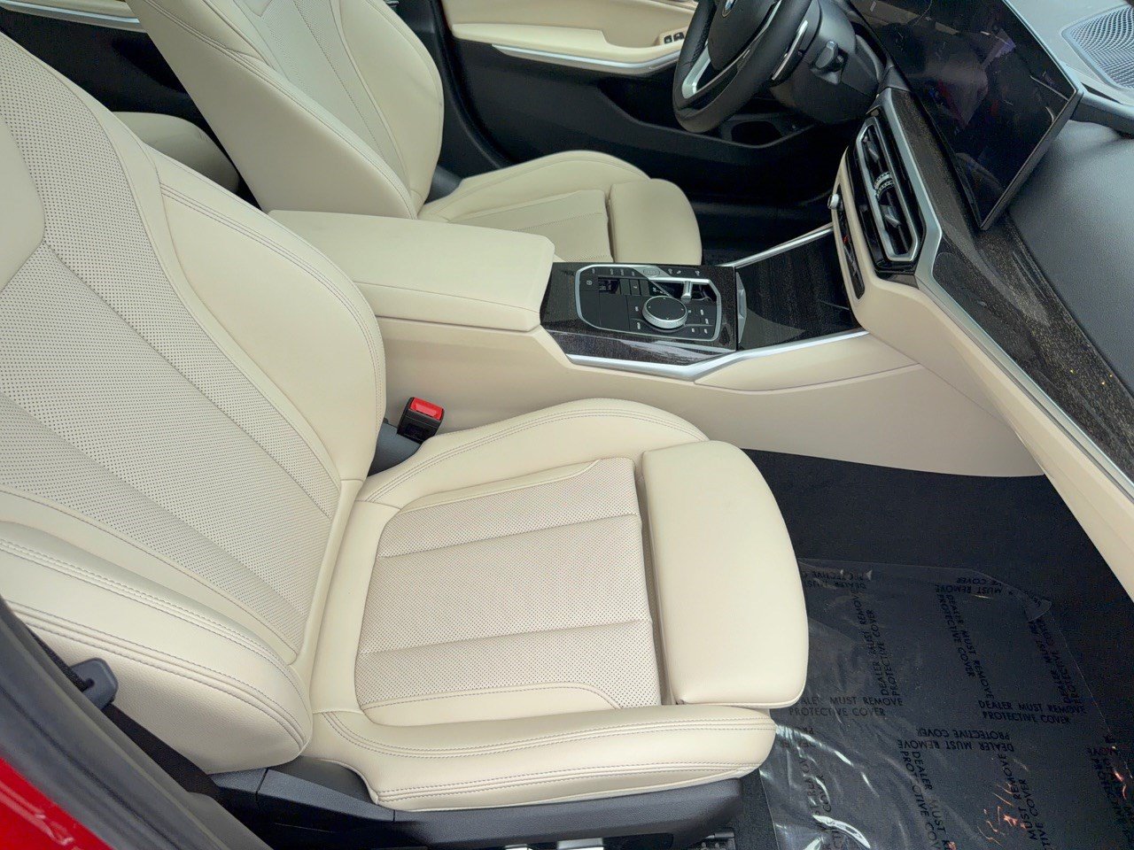 Used 2023 BMW 330i Sedan w/ Driving Assistance Package RWD image 30