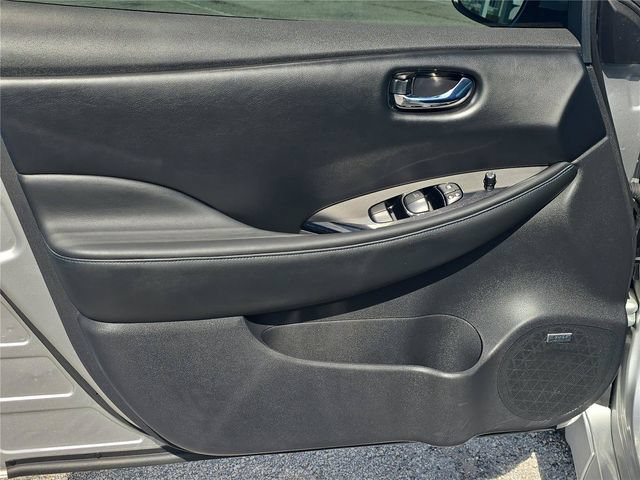 Used 2021 Nissan Leaf SL Plus FWD image 12