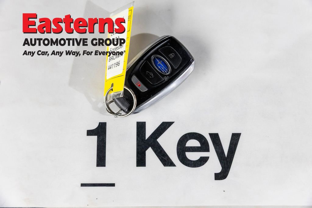 Used 2022 Subaru Forester Premium image 29