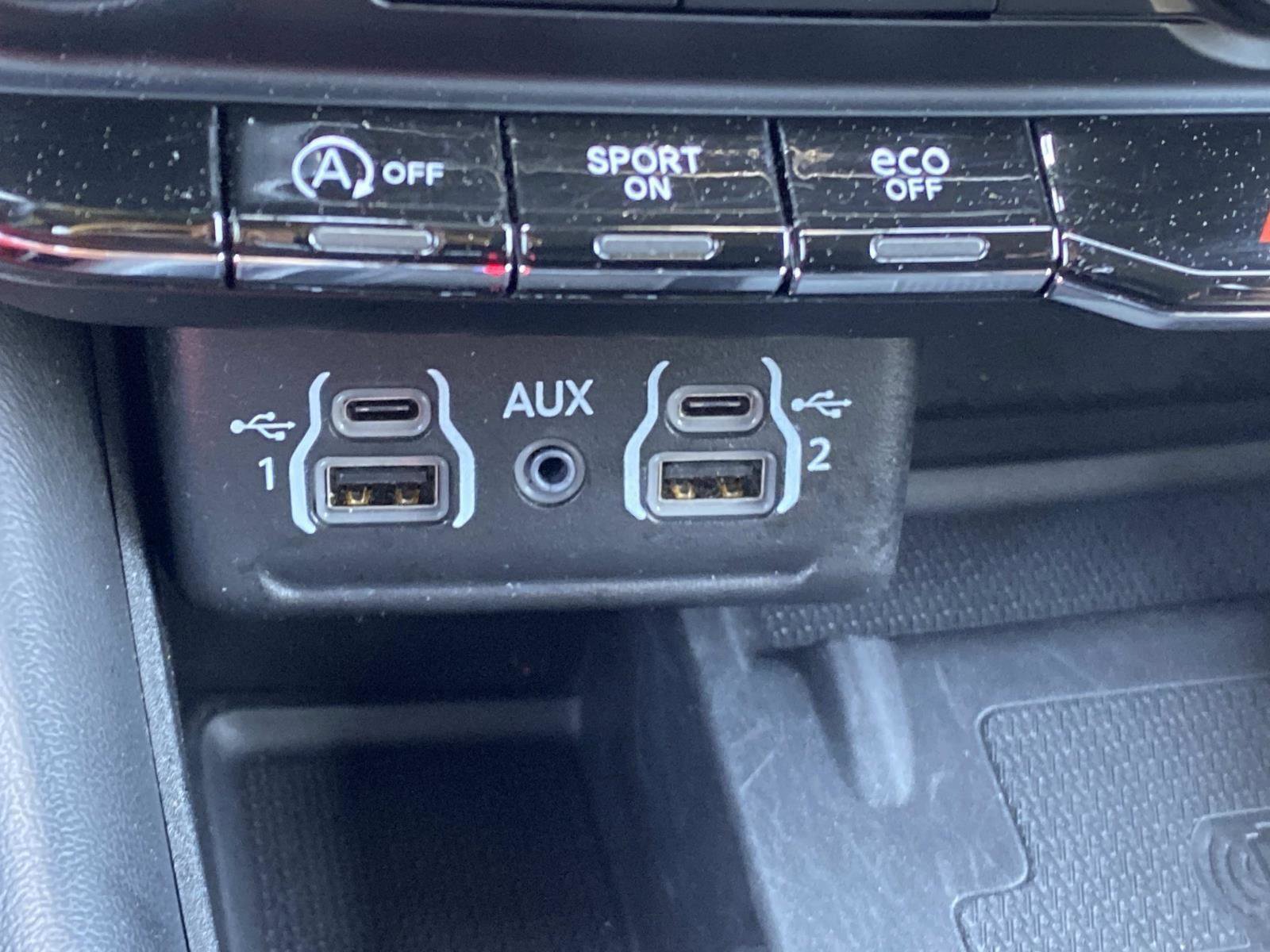 Certified 2022 Dodge Durango GT image 42