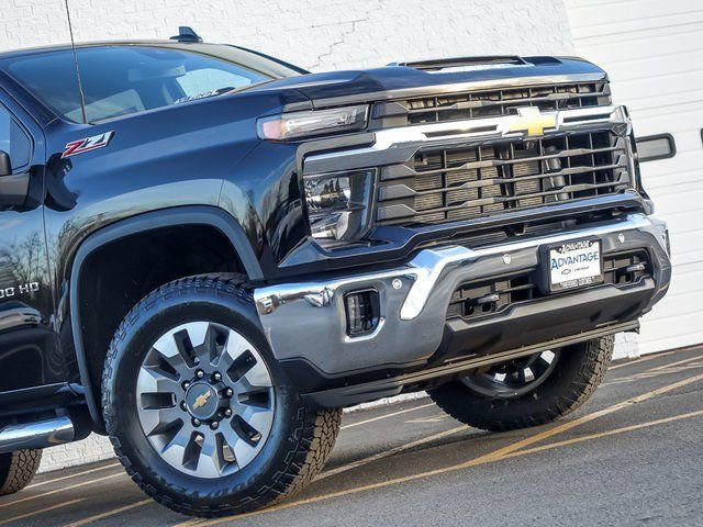 New 2026 Chevrolet Silverado 2500 LT w/ All Star Edition image 3