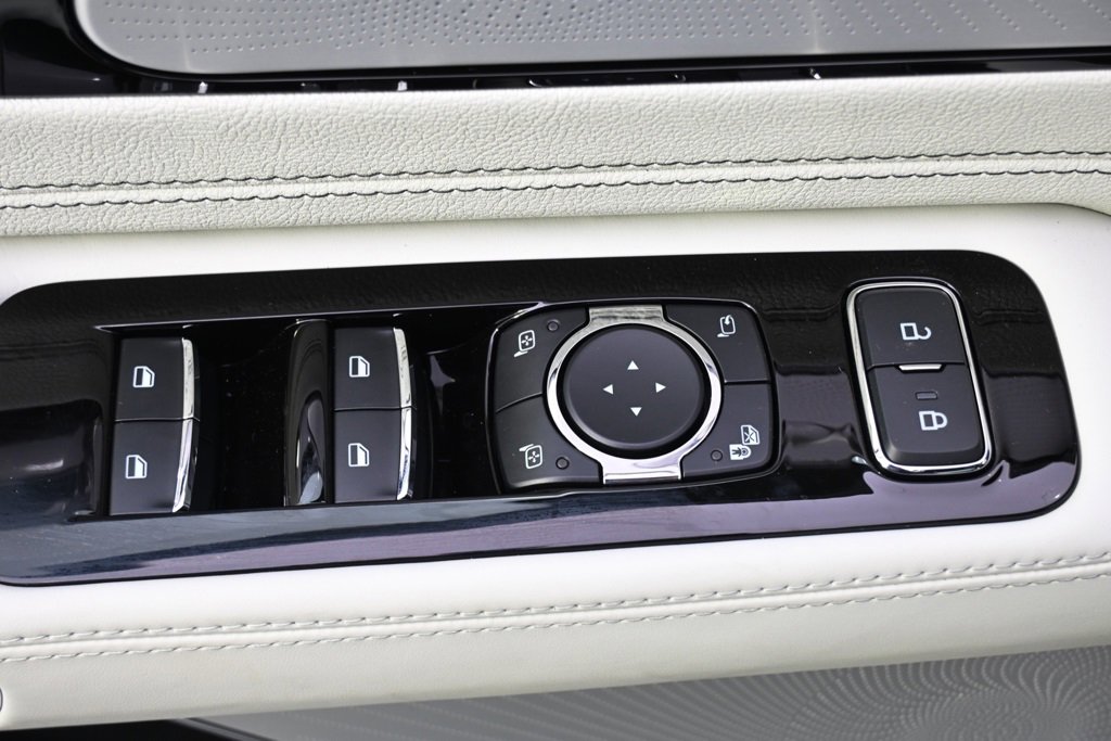 New 2026 Lincoln Aviator Black Label image 24