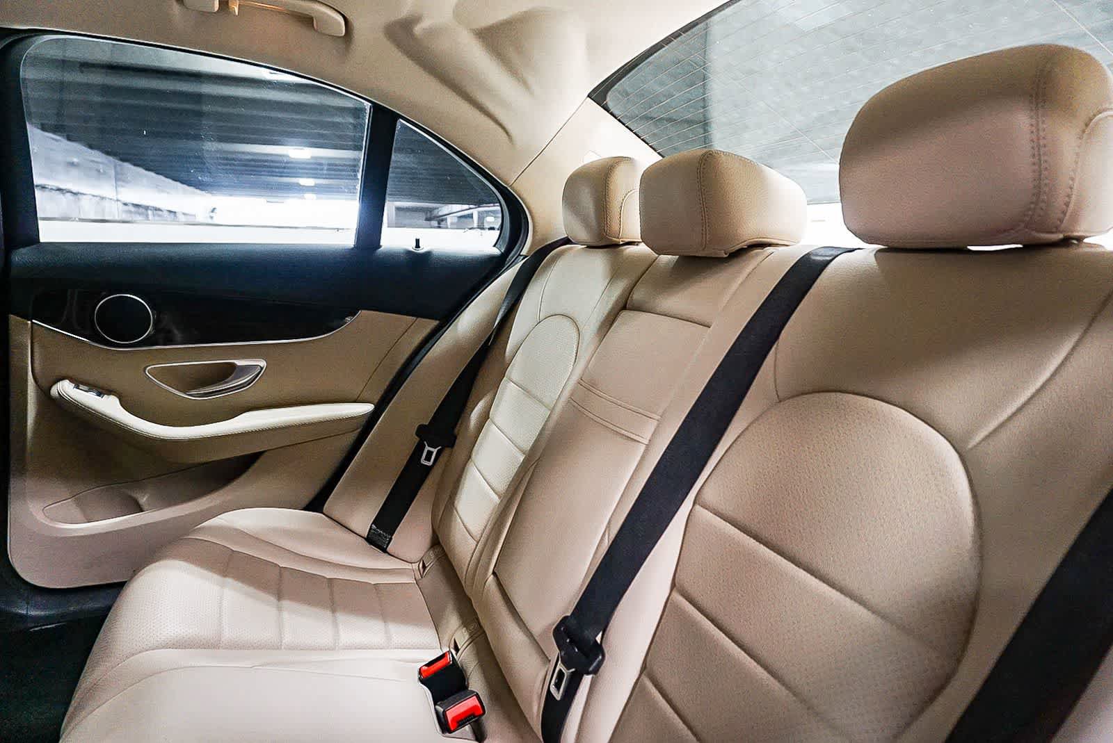 Used 2016 Mercedes-Benz C 300 Sedan image 18