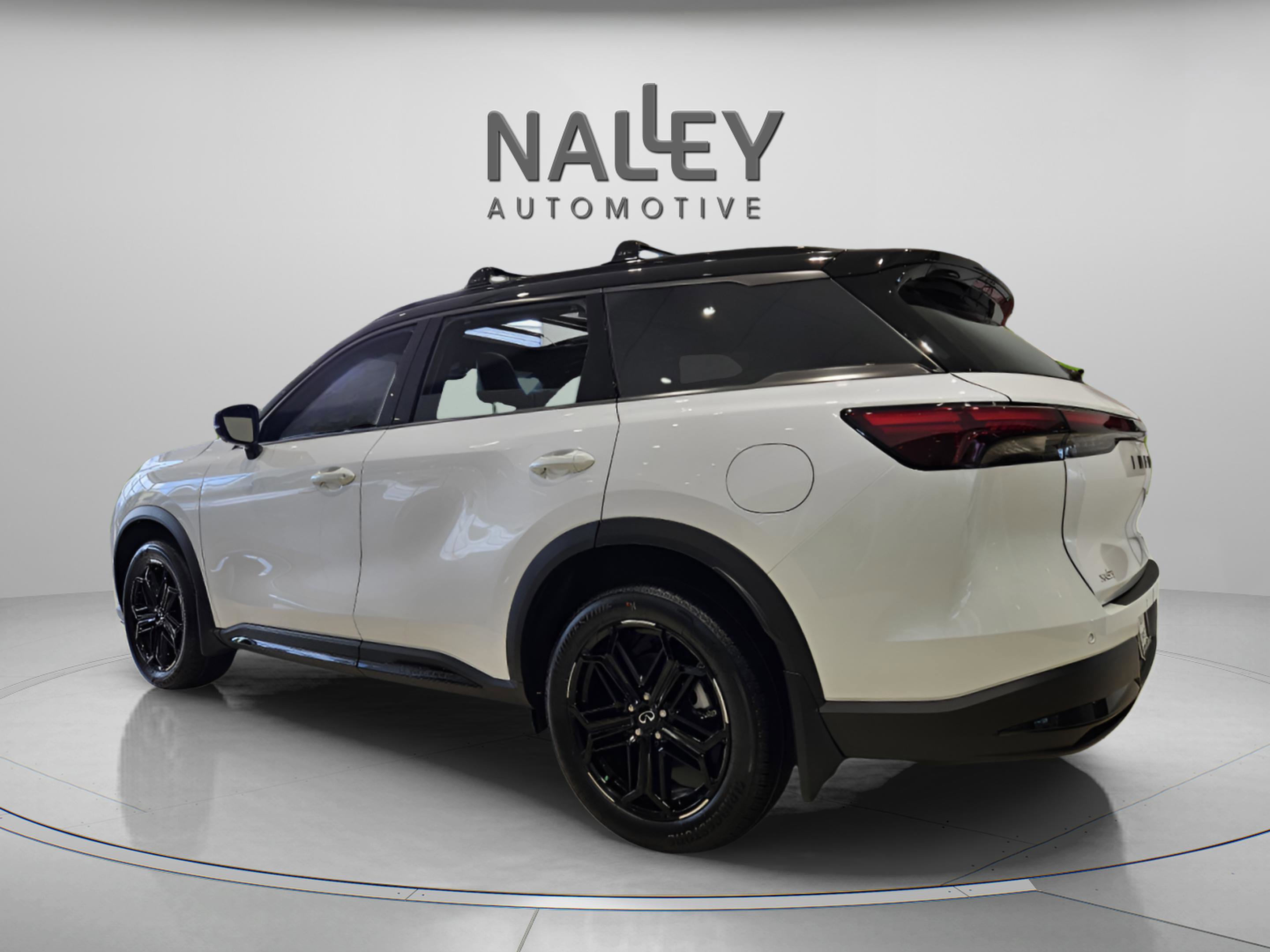 New 2026 INFINITI QX60 Sport w/ Dark Cargo Package image 3