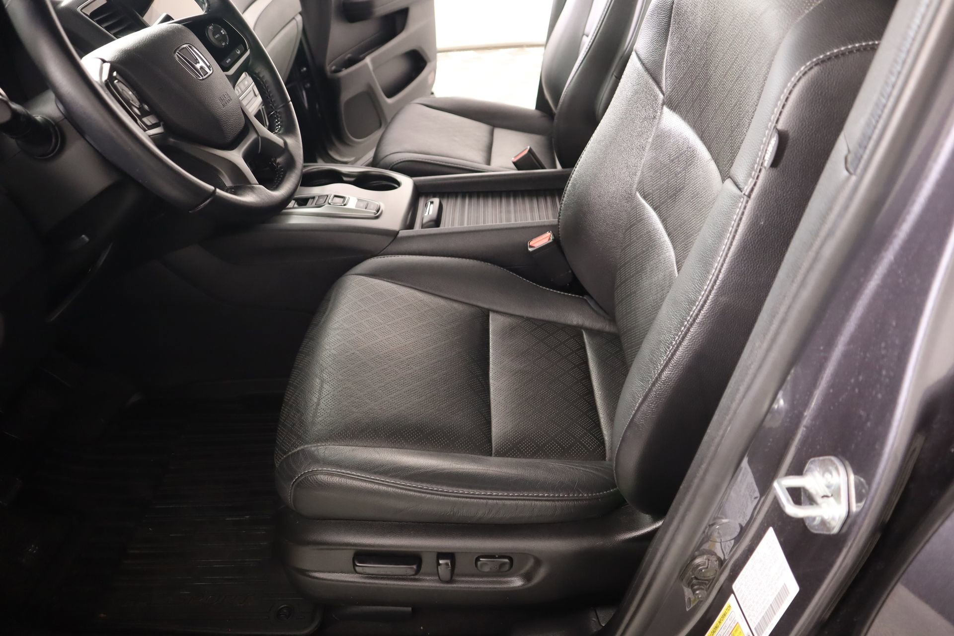 Used 2021 Honda Passport EX-L image 11