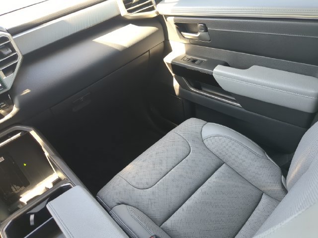 Used 2024 Toyota Tundra Limited w/ Power Package RWD image 19