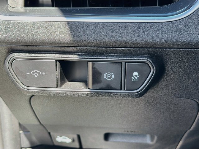 Used 2025 Kia K4 GT-Line w/ GT-Line Sunroof Package FWD image 34