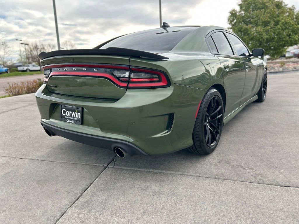 Used 2018 Dodge Charger R/T RWD image 9
