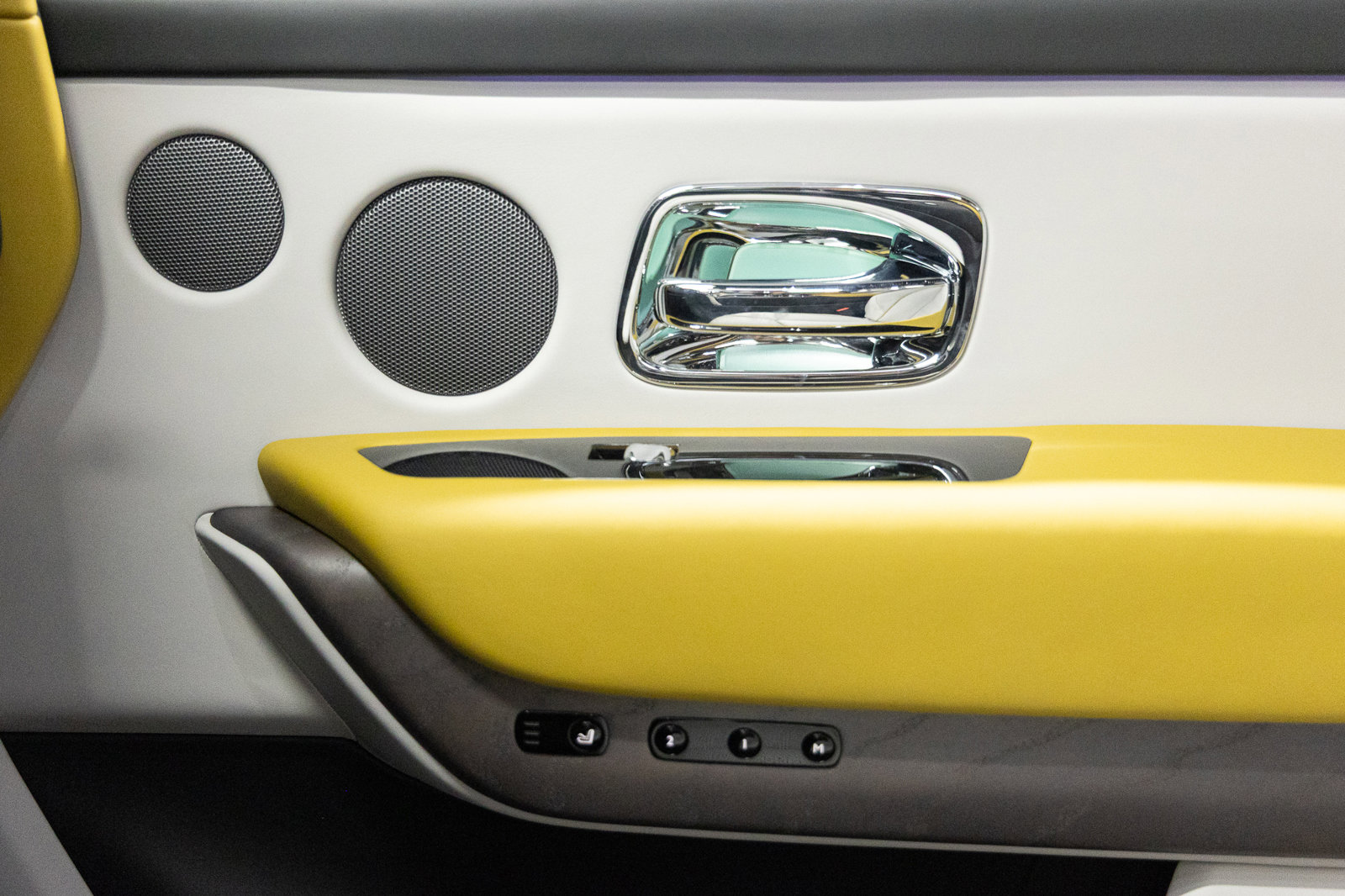 New 2026 Rolls-Royce Cullinan image 21