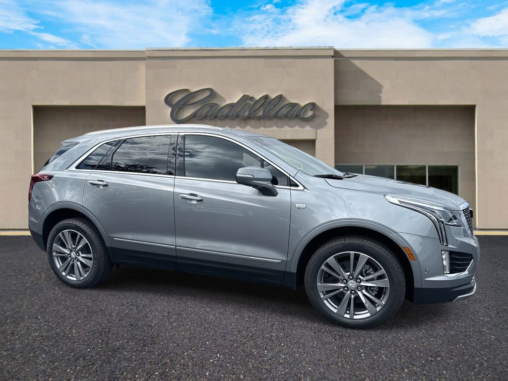 New 2025 Cadillac XT5 Premium Luxury w/ Technology Package
