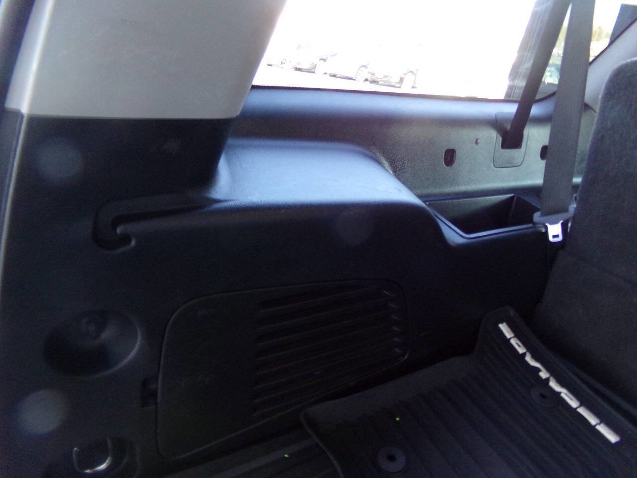 Used 2019 Cadillac Escalade ESV Luxury image 27