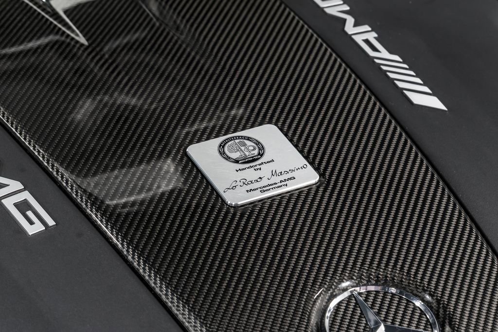 Used 2018 Mercedes-Benz AMG GT R image 40