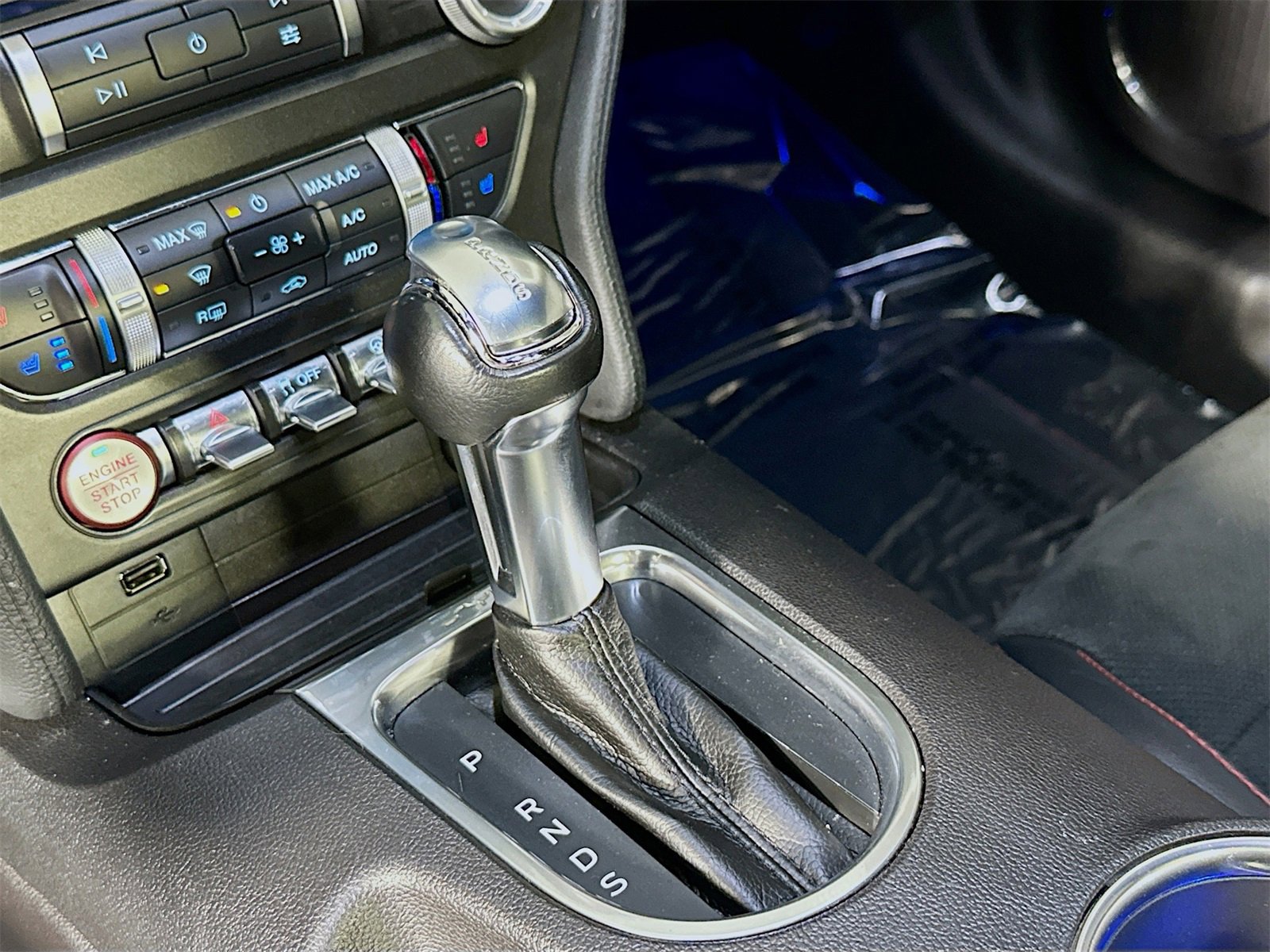 Used 2019 Ford Mustang GT Premium w/ California Special Package image 17