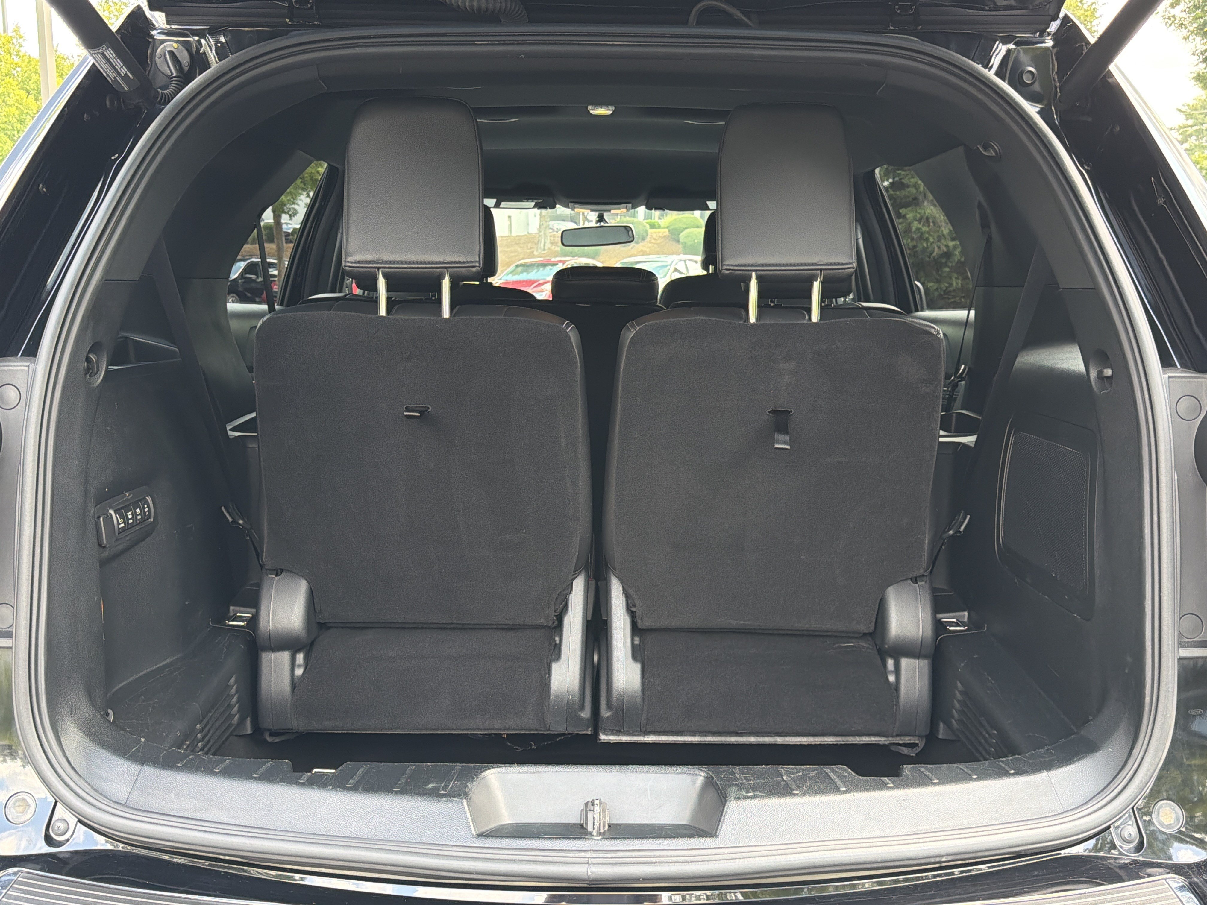 Used 2018 Ford Explorer Limited FWD image 26