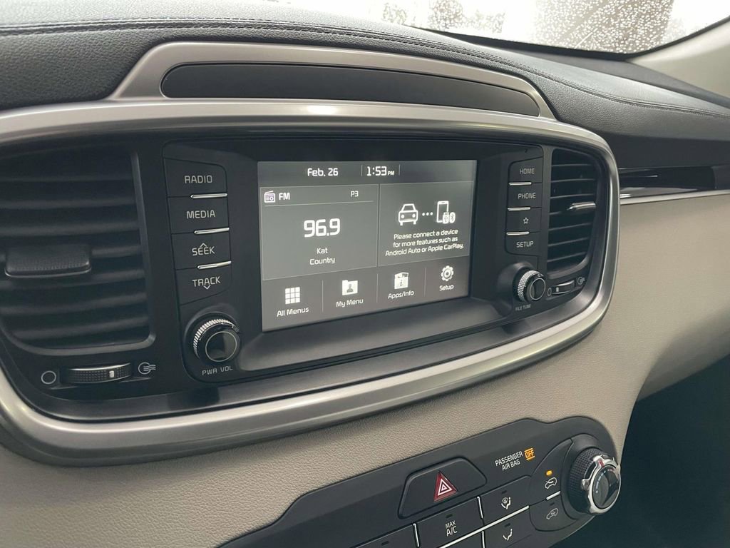 Used 2020 Kia Sorento LX image 37