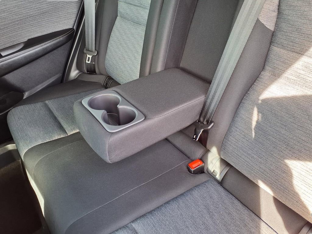 Used 2023 Nissan Rogue SV image 24