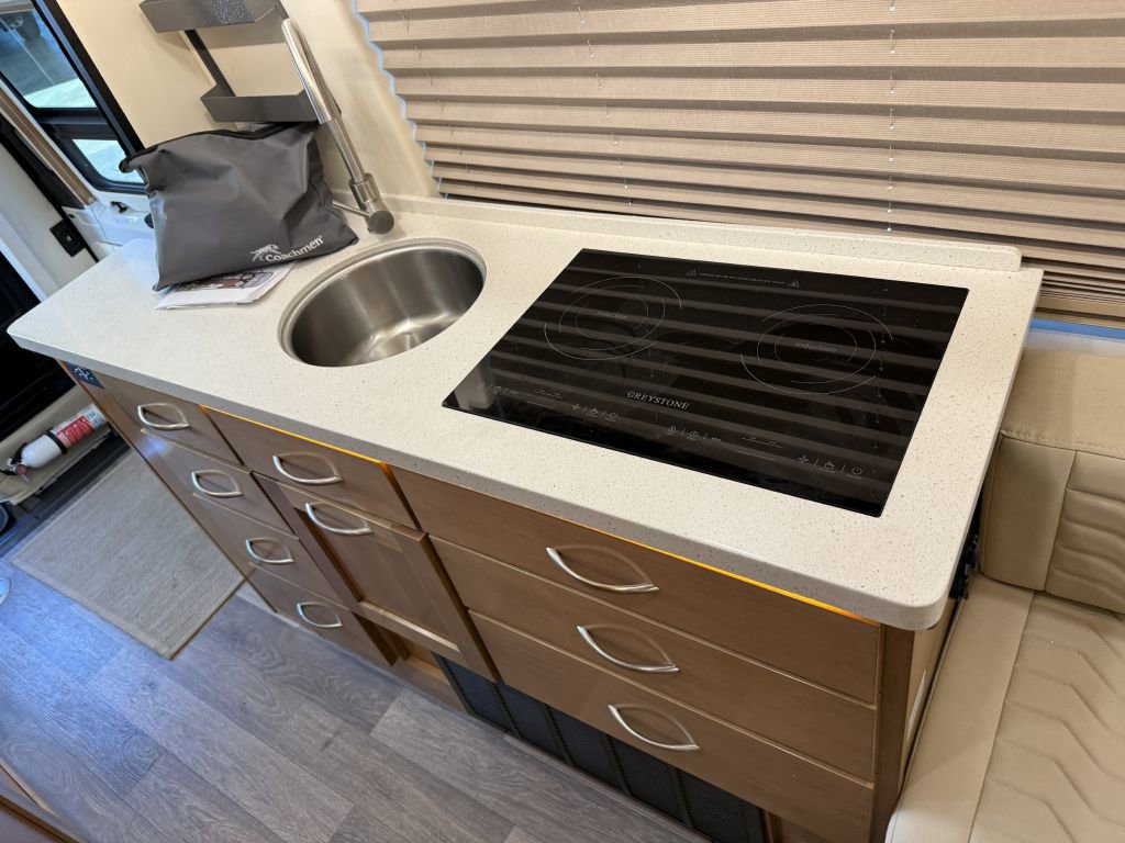 Used 2022 Mercedes-Benz Sprinter 3500 image 39