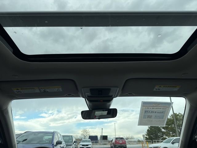 Used 2025 Honda HR-V EX-L image 22