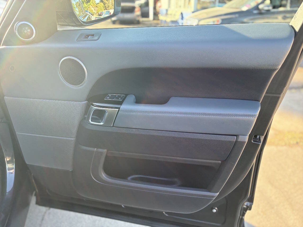 Used 2014 Land Rover Range Rover Sport HSE AWD/4WD image 17