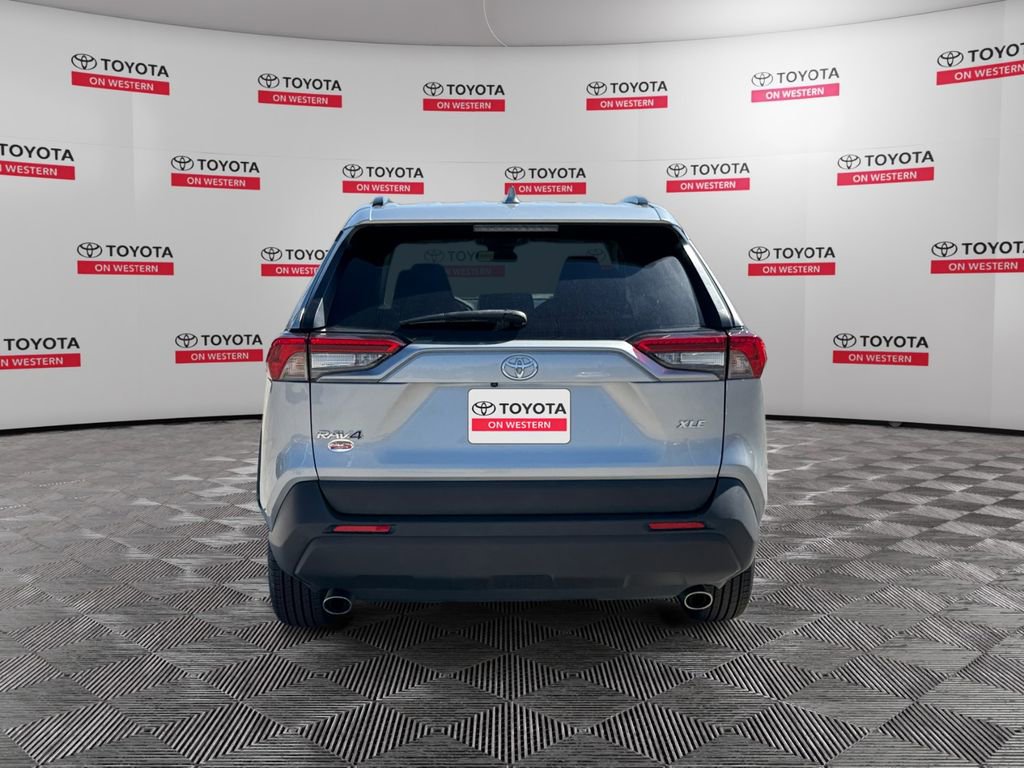 Certified 2024 Toyota RAV4 XLE FWD image 4