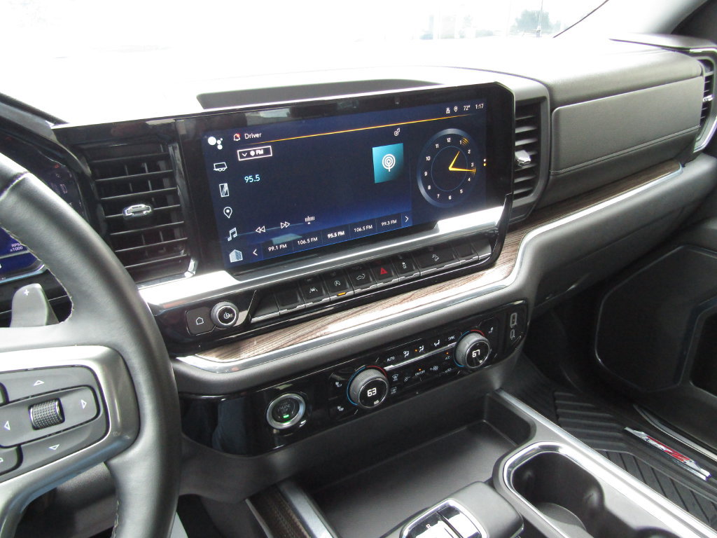 Used 2024 Chevrolet Silverado 1500 LT Trail Boss AWD/4WD image 27