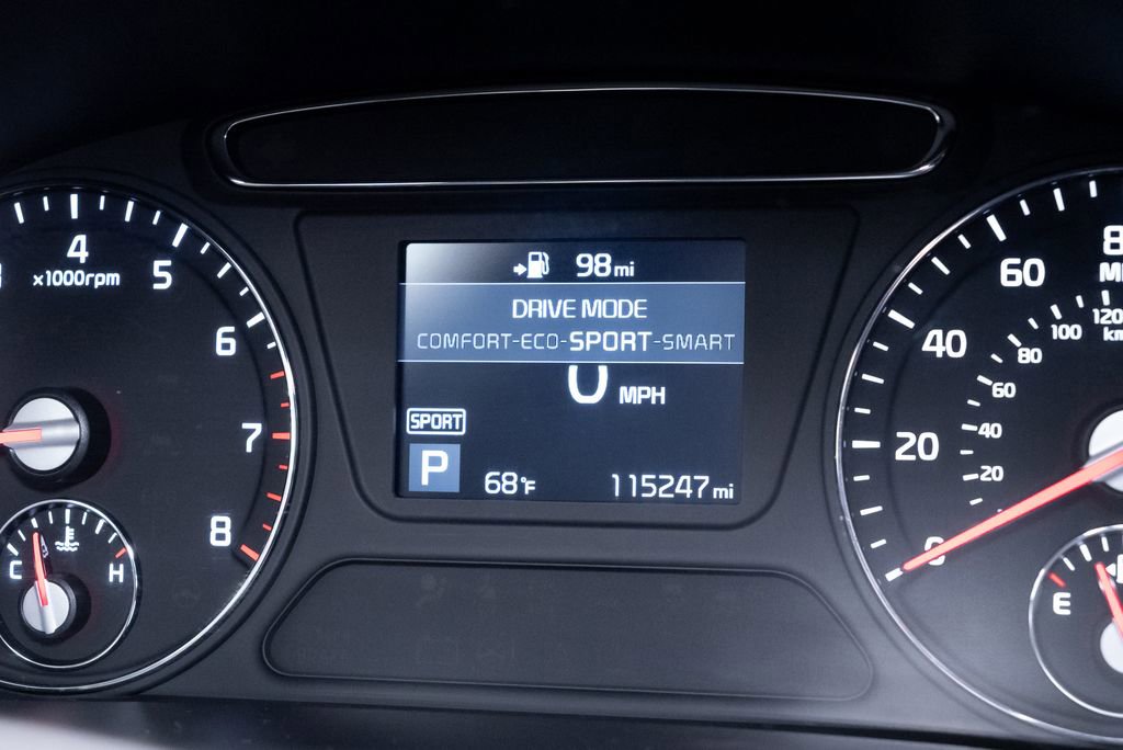 Used 2020 Kia Sorento LX w/ LX I4 Convenience Package image 19