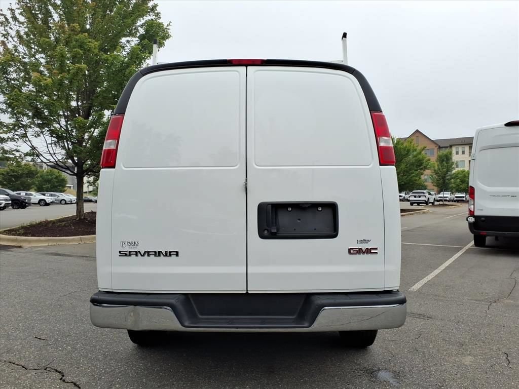 Certified 2023 GMC Savana 2500 w/ Driver Convenience Package RWD image 36
