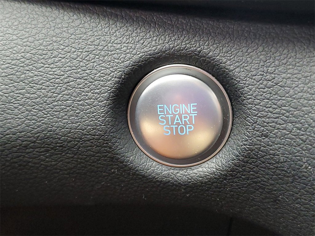 Certified 2022 Hyundai Santa Fe SEL image 35