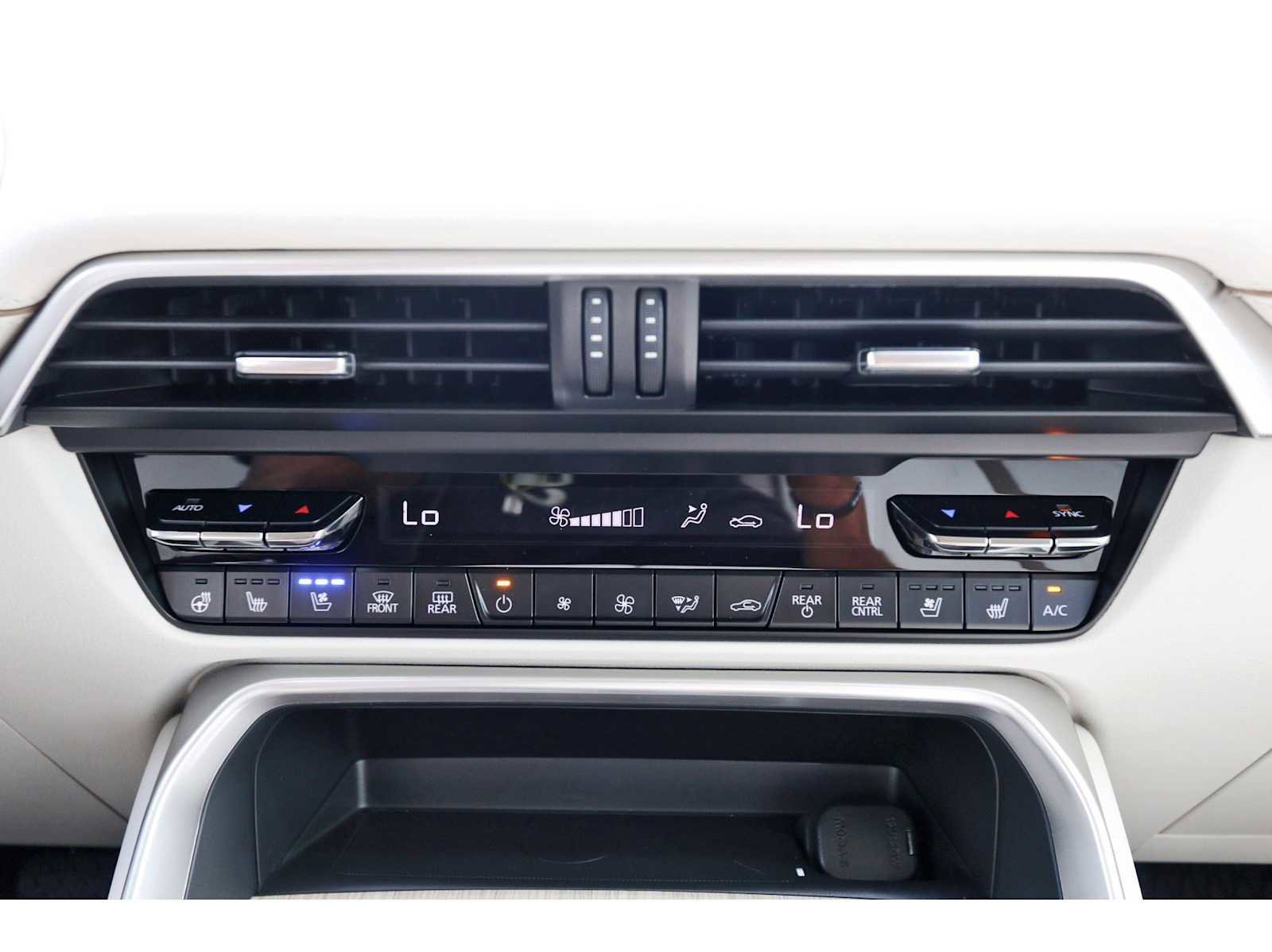 Certified 2025 MAZDA CX-90 3.3 Turbo w/ Premium Plus Pkg image 26