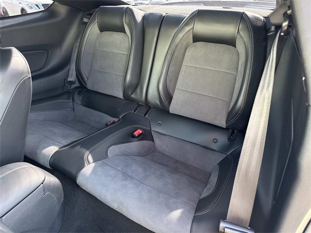 Used 2019 Ford Mustang Shelby GT350 w/ Technology Package image 12