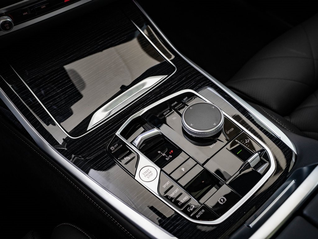 New 2026 BMW X7 xDrive40i w/ M Sport Package image 33