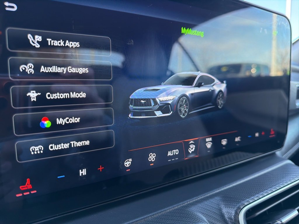 Used 2024 Ford Mustang GT Premium image 32