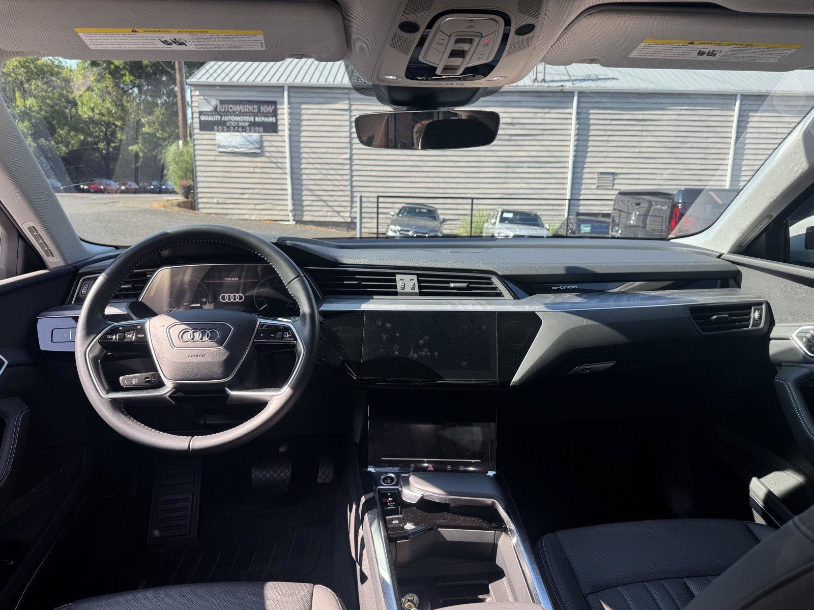 Used 2021 Audi e-tron Premium Plus AWD/4WD image 11